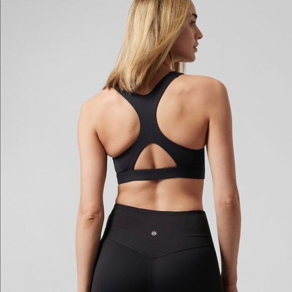 NWT Athleta Ultimate Bra A-C.  Black. Medium - Picture 2 of 5
